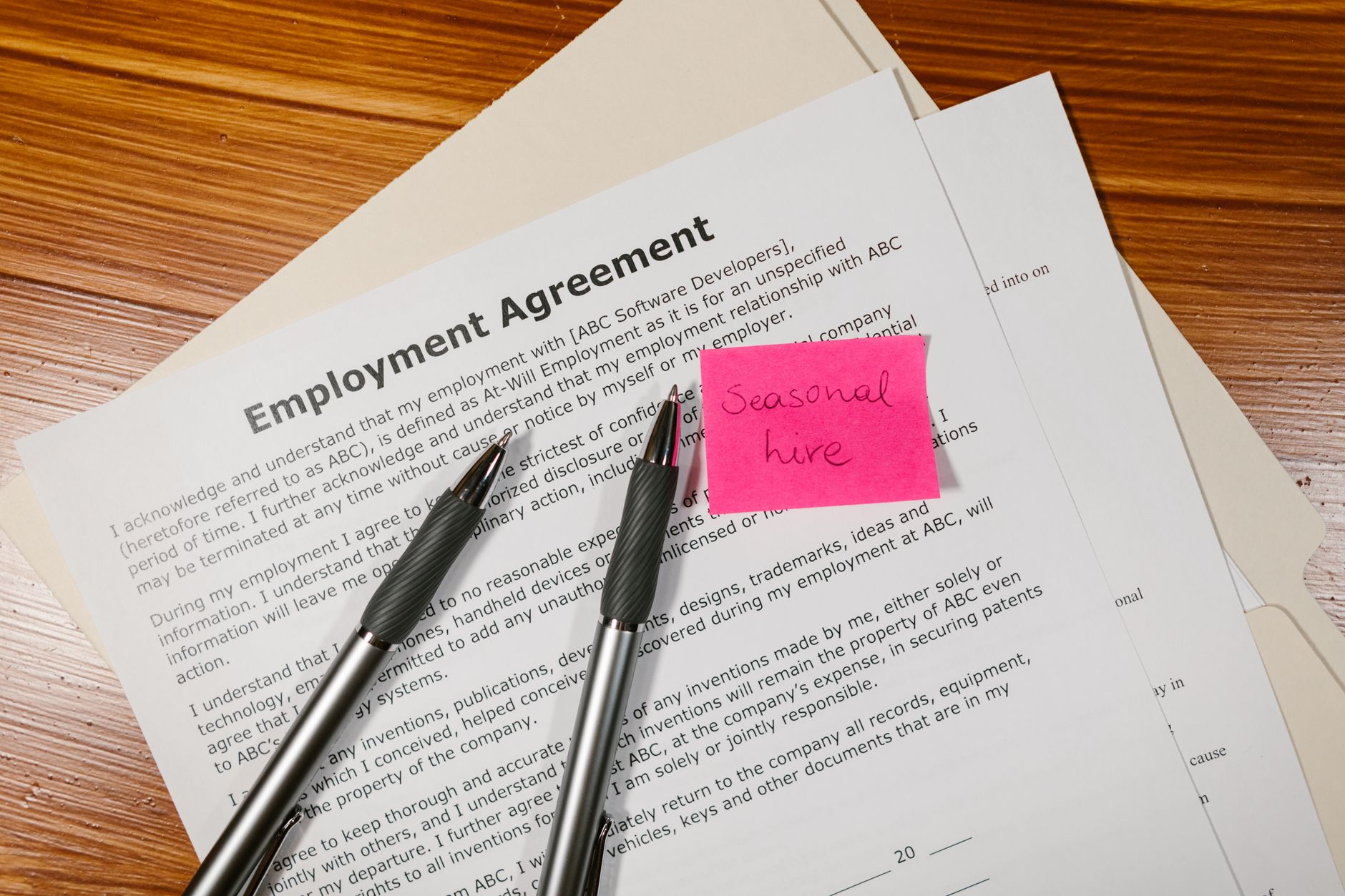 Comparativa: Tipos de Contrato y Su Impacto en la Liquidación