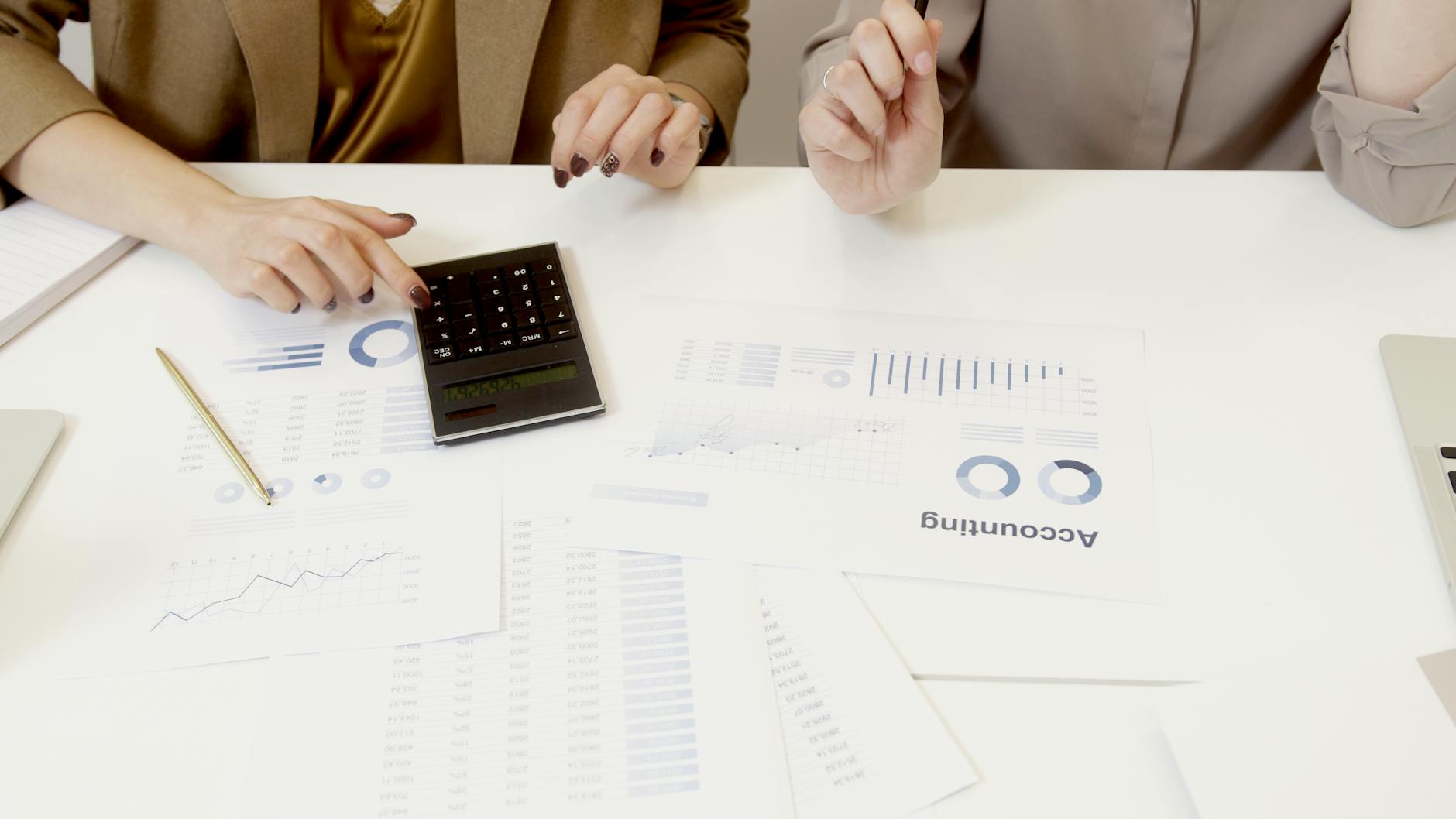 Sanciones por pago tardío y cómo blindar tu empresa ante la UGPP en 2026
